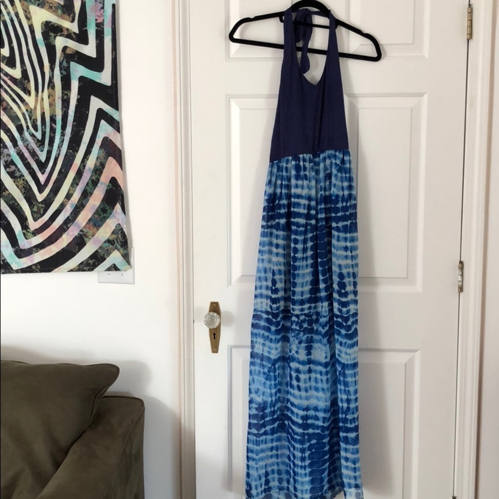 Halter top maxi dress for the summer!